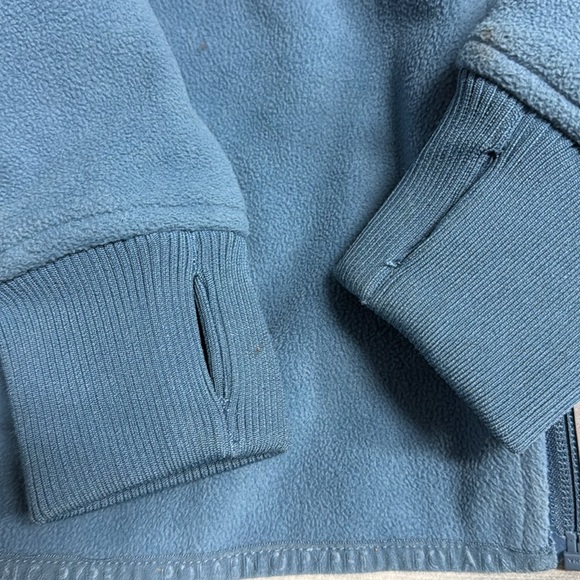 Polyester Jacket 
100% - Picture 3 of 5